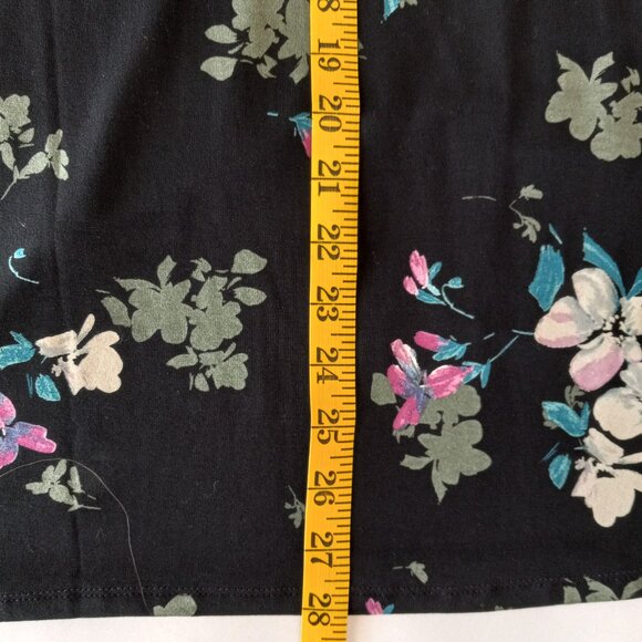 J.Jill Blouse Tunic Womens Size L Black Floral Long Flowy Knit Top Stretch - Picture 11 of 11